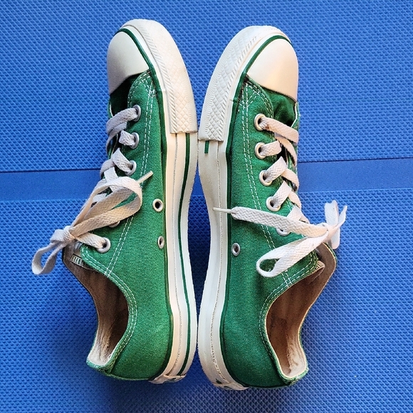 Converse Sneakers in Vibrant Green and White - Picture 4 of 7